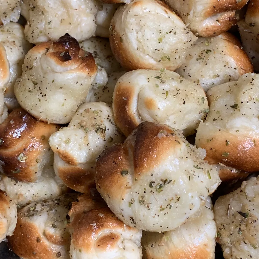 Fresh garlic knots